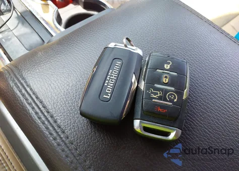 2019 Ram 1500 Longhorn 4X4 5'7 Box from USA, damaged, VIN 1C6SRFKT3KN595190